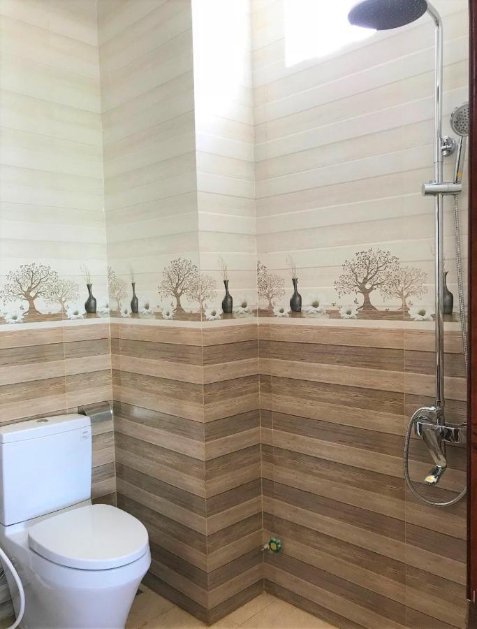 Nhat Tan Hotel Quy Nhon Exteriör bild